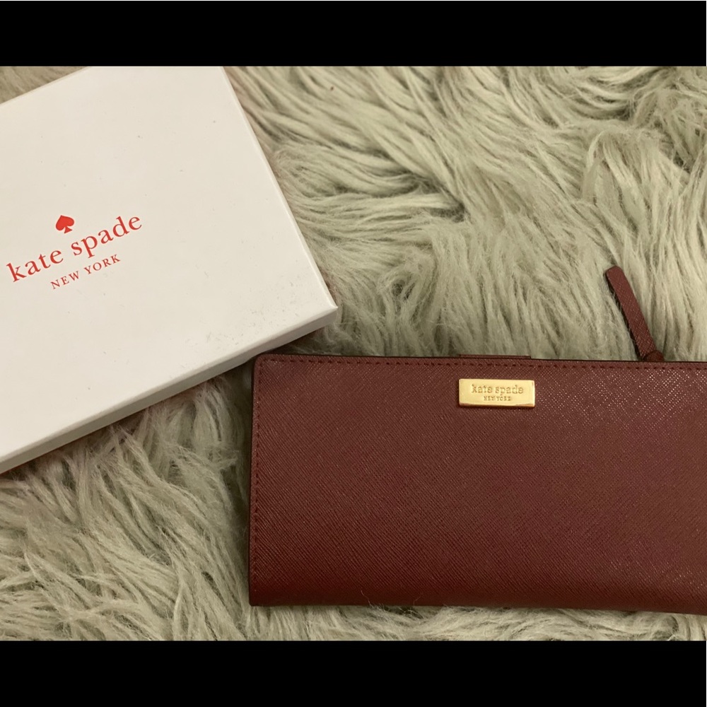 Kate Spade Stacy Wallet ♠️💳💸